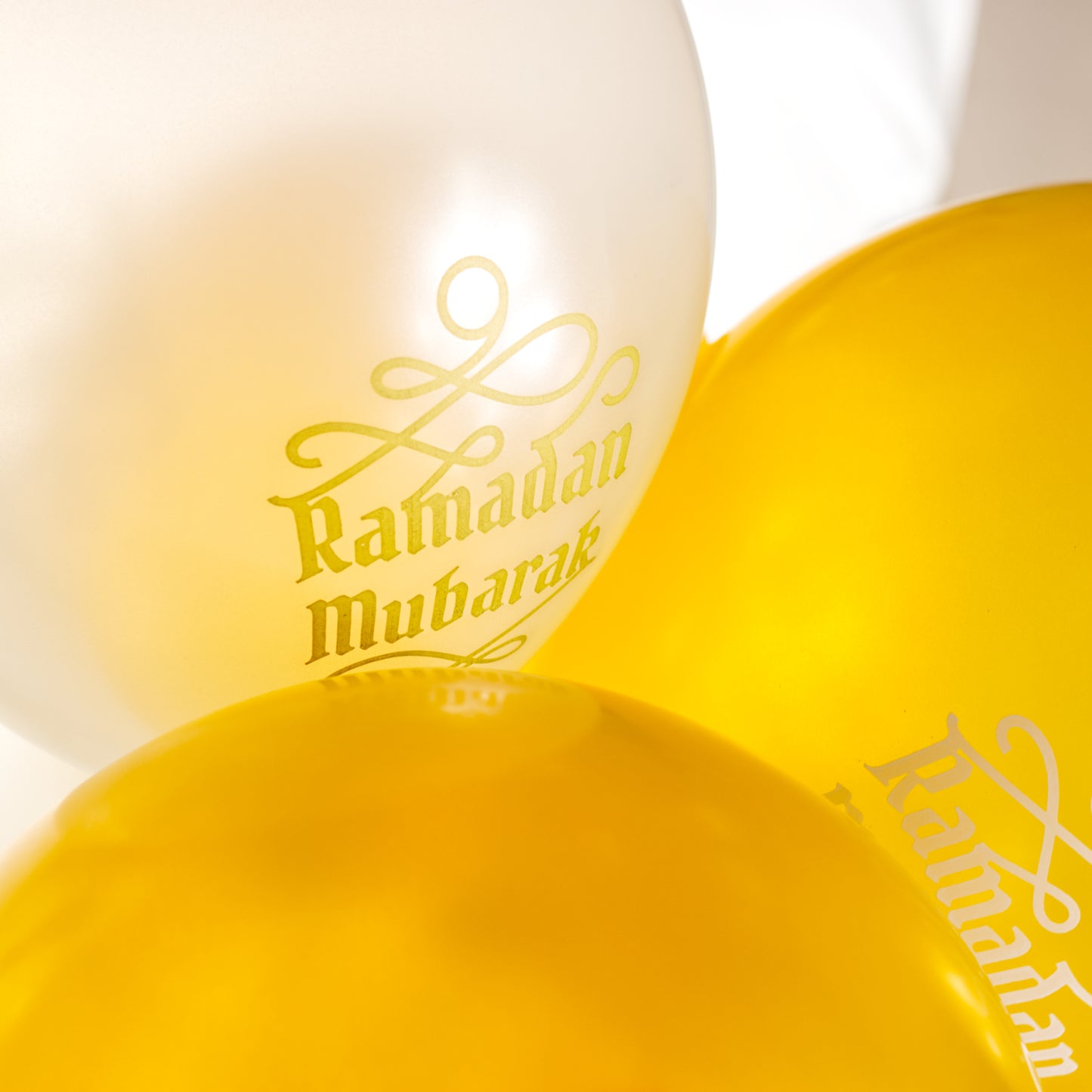 Ramadan Mubarak Balloons - White and Gold