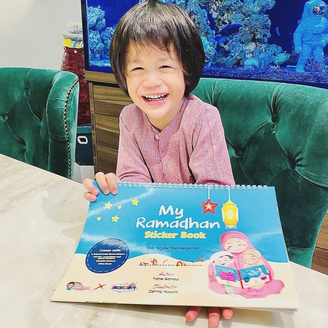 Buku Pelekat Ramadhan Saya